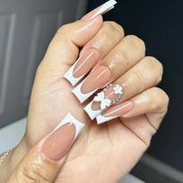 Elegant Press on Nail White Bows Design French Manicure False Nails For Students Professionals And Homemakers 24Pcs 1
