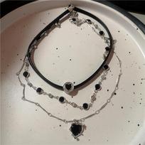 Goth Vintage Black Heart Cross Pendant Chain Choker Necklace For Men Women Hip Hop Rock Punk 90s Grunge Jewelry Accessories