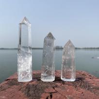 1 pc Natural Clear Quartz Crystal tower point - Hexagonal Prism Stone For Home Decoration, Clear And Polished, Classic Style Crystal Decoration.