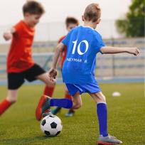 Vaikiška futbolo apranga su 10 numeriu, komplektas, mėlyna, 130-140 cm — sportinė apranga berniukams, treniruočių apranga, kūno kultūros apranga, futbolo marškinėliai jaunimui, futbolo aksesuarai, sportinis kostiumas berniukams