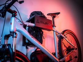 Dviračio laikiklis sienai BikeRock Premium su rankenomis
