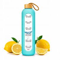 Stiklinis vandens butelis 750 ml su silikoniniu dėklu ir matavimo skale