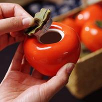 Persimonų arbatinukas Buitinė keramikos prieskonių laikymo talpykla keramikos indelių prieskoniai One Size red