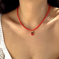 Dainty Sweet Enamel Cherry Choker Necklace for Women Handmade Rice Beads Strawberry Pendant Clavicle Necklace Party Jewelry Gift