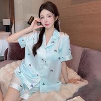 New Silver Butterfly Print Ice Silk Pajamas for Women, Summer Thin Style, Short Sleeve Long Pants, Wearable Outdoors. M (80-100 lbs)