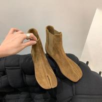 Laisvalaikio Tabi su atskirtu pirštu Moteriški Batai Tamsiai Rudo Suede Odos Įslystami Plokščiapadžiai Batai Botas Feminina Avalynė Moterims Kulniukai 35 ruda