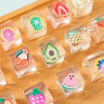 Cute Soft Fruit Ice Cube Squishy Toy, Party Prank Gift, Easter Halloween Christmas Goodie Bag Filler Classroom Prize šviesiai pilka spalva