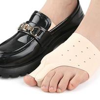 1Pair Toe Separator Corrector Hallux Valgus Bunion Toe Straightener Foot Pain Relief Bone Thumb Adjuster Pedicure Tools one size gray