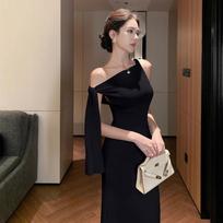 Elegant One-Shoulder Lace-Up Sheath Dress - Slimming Evening Wear Medium juoda