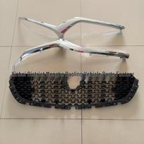 2019 Mazda CX-3 Grille Brightening Strip juoda