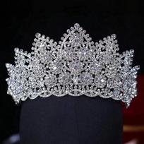 Nuotakos prabangi vestuvinė tiara Cirkonio dioksido aukšta karūna Kristalinė tiara Moteriška princesės išleistuvių grožio konkurso sidabrinės spalvos nuotakos tiara sidabras
