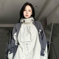 Vintažiniai lauko striukės moterims Streetwear Vandeniui atspari didelio dydžio rudens su gobtuvu Harajuku vėjuota striukė Korėjietiška mada L pilka spalva