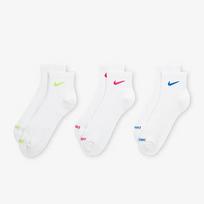NIKE vyriškos kojinės, greitai džiūstančios, kvėpuojančios sportinės kojinės, trumpos kojinės, trijų porų pakuotė SX6890-938 Baltos M