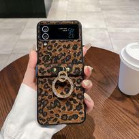 Samsung Z Flip7 Full Coverage Leopard Print Phone Case with Ring Holder For Flip6 ruda