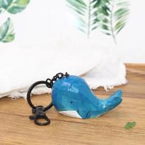 Small Crafts Wooden Small Whale Pendant Original Wood Carving Creative Handmade Wood Animal Home Decoration Accessory Miniatures mėlyna