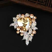 Exaggerated Luxury Full  Heart Brooch Pin For Women Men  Exquisite  Badges Jewelry Accessories Gifts