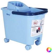 Mery Spain is 14L and is not being caught on the wheels Blue