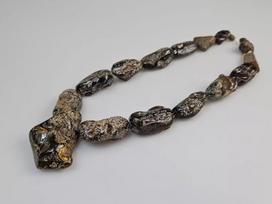 Masyvūs juodi gintariniai karoliai Raw Amber necklace
