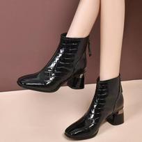 New Low-heeled Square-toed Fleece Women's Ankle Boots for Autumn and Winter, Versatile Shoes 34