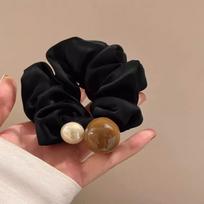 Simple Pearl Large Intestine Hair Ring Head Rope  New Rubber Band Female Hair Tie Elegant Leather Case High-value Hair Ring black
