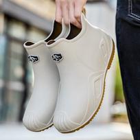 Men's new fashion water shoes waterproof short tube kitchen wear-resistant rubber shoes non-slip fishing work men's rain shoes rain boots 39