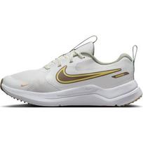 Nike Cosmic Runner Abrasion Resistant Low Top Kids' Running Shoes - HV6007-121 EU 37.5