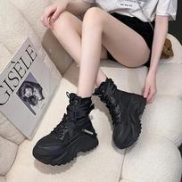 Fashion Platform White Motorcycle Boots Women Buckle Lace Up Thick Bottom Ankle Boots Woman 2025 Autumn Fashion Vulcanized Shoes 35 juoda