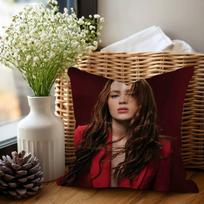 S-Sadie Sink Actor Pillow Cushion Cover Pillowcase Living Room Sofa Home Decor Customized 12x12Inch brown