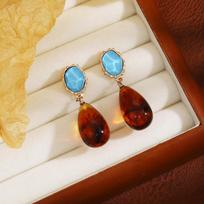 Retro Hong Kong Style Blue Turquoise Resin Water Drop Earrings, Maillard High-End Wave Light Amber Stud Earrings For Women