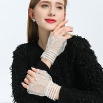 Perfect Match Lace Elegant Decorative Hand Sleeves Female Sweater Dress Coat Top Flare Sleeve Hollow Detachable False Cuff Ruffles Wristband
