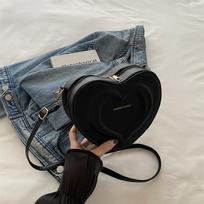 Fashi Heart Shape Crossbody Bags for Women Niche Design Solid Color Ladies Shoulder Bag Lightweight Female Love Handbags rožinė