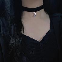 Korean Style  Choker Necklace For Women Vintage Gothic Clavicle Chain With Moon Pendant Girl Neck Jewelry Accessories