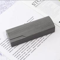 Business Stylish Myopic Eyeglasses Case Skin Personality Eyeglasses Case Leather Square Case Eyeglasses Case Professional Vision Correction