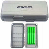 Vandeniui atspari PRO FL Rig Box magnetinė masalų dėžutė