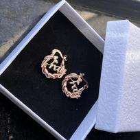 Mini Baby Girls Hoop Earring Stainless Steel Trendy Geometric Customized Color Cute Kids Name Twist Hoop Earring 18mm&Twist Hoop Earring rožinė