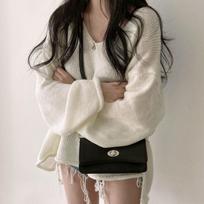 Korean Chic Autumn New Retro Loose Lazy Style V-neck Curled Slit Fashion Pullover Sweater for Women S smėlis