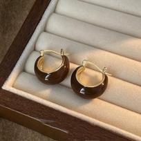 Autumn & Winter Tiger's Eye Ear Cuffs: Retro, Versatile Luxury Jewelry for Women brown