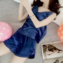 Sexy pajamas women's summer ice silk two-piece set silk suspenders shorts large size thin loungewear available S tamsiai mėlyna spalva