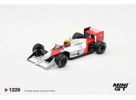 PRE-ORD3R MINI GT Modeliukas 1/64 1988 McLaren MP4/4 #12 Ayrton Senna Canadian Grand Prix Winner, red/white