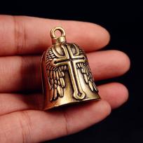Vintage Cross Wings Angel Guardian Bell Motociklo karoliai Žalvario žavesio pakabukas Rider papuošalai Laimingas amuletas Dovana brown
