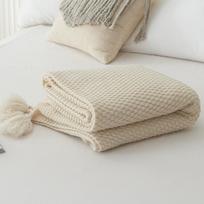 Skandinaviško stiliaus megztas kutais vilnonis pledas sofai ar pietų miegui biure 70*100cm (baby, lap blanket) smėlis