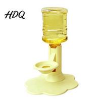 Patvarus naminių gyvūnėlių vandens fontanas, atsarginis gravituacinis katės dozatorius, 640 ml talpykla, automatinis papildymo dubenėlis, paaukštinta girdykla užimtiems geltona