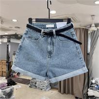 Women's High Waist Wide Leg Denim Shorts Roll Cuff Straight Leg Shorts Vintage Korean Casual Thin Summer Jeans Shorts S šviesiai mėlyna spalva