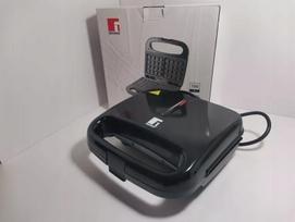 Vaflinė Bergner 750 W