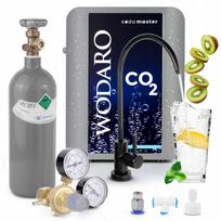 Po stalviršiu montuojamas gazuoto vandens sodinimo įrenginys SODA MASTER su CO2 ir čiaupu
