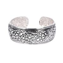 Ethnic Style Retro Carved Open Wide-Faced Bracelet Ultra-Wide Full-Carved Bracelet KTJ white