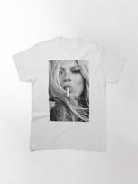 Smoking Kate Iconic Pose Classic T Shirt Vintage Fashion Graphic Tee Retro Model L