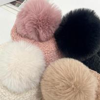 Women's Winter Golf Wangbangul Fur Ball Cap Poggle Hat C6487_Black