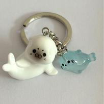 1/2/4Pcs Cartoon 3D Luminous Sea Lion Keychain Cute Animal Bag Pendant Decoration Car Key Ring Couple Gift A2