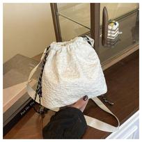 New handbag lazy wind one shoulder oblique bucket bag women's leisure summer floral small square bag balta